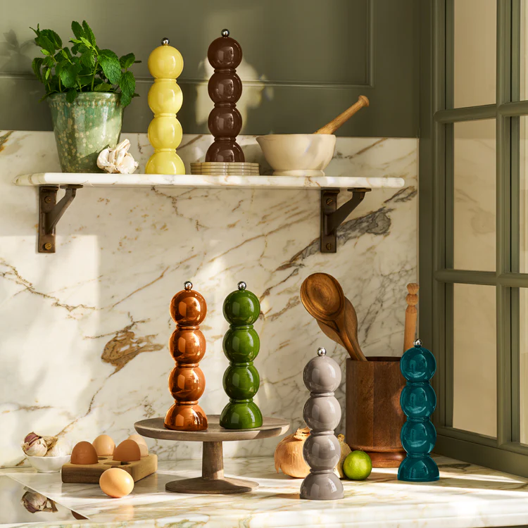 Khaki Bobbin Lacquer Salt or Pepper Mill - Image 3