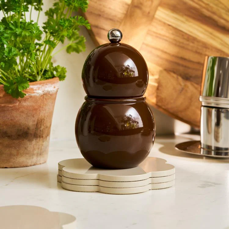 Chocolate Chubbie Salt or Pepper Mill - Image 2