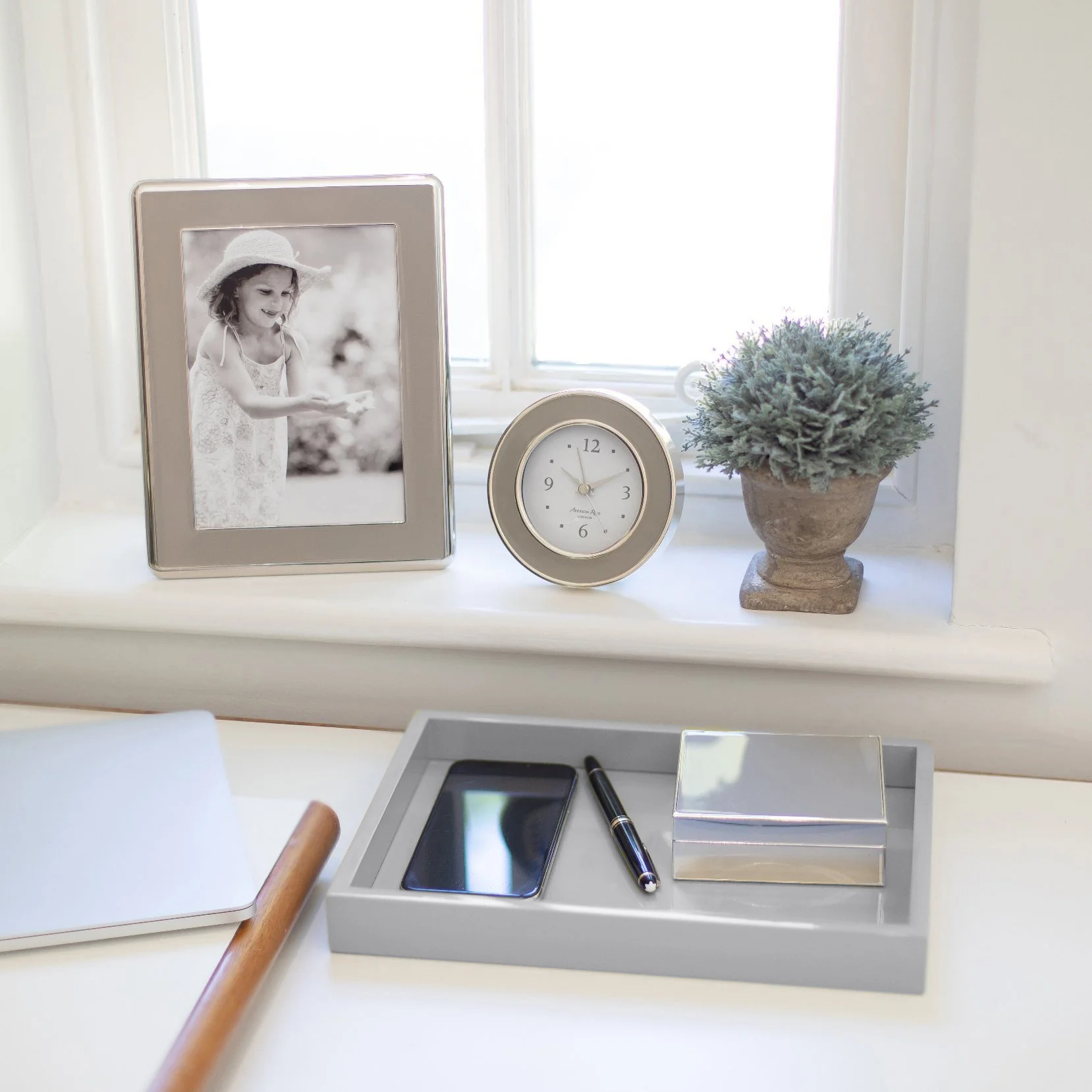 Chiffon Grey Small Lacquered Tray - Image 3