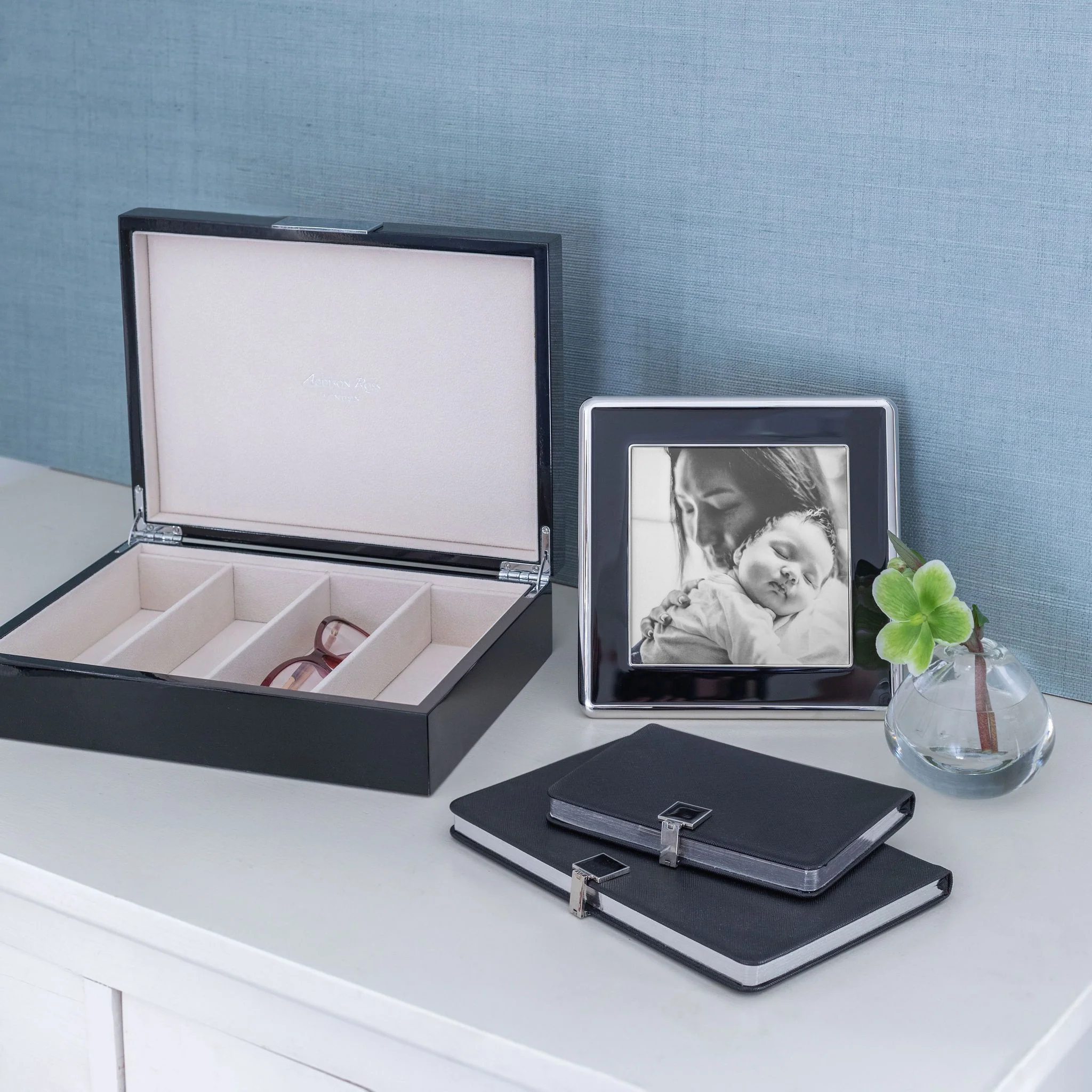 Large Black & Silver Glasses Box - Image 2