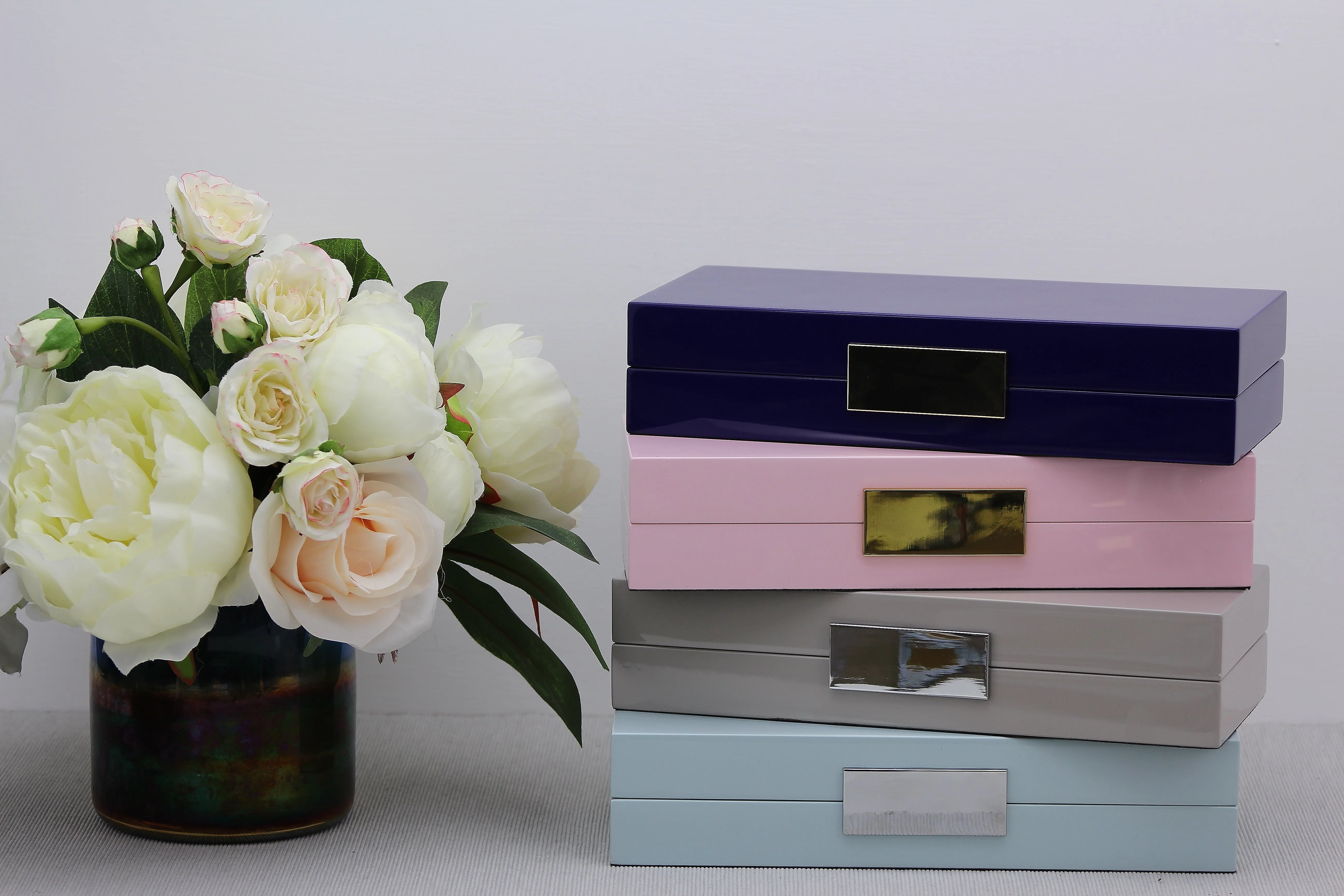 Light Blue Lacquer Box With Silver - Image 2
