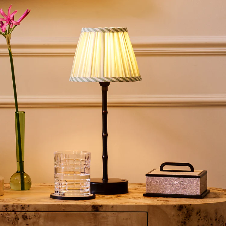 Small Ecru Faux Shagreen Box - Image 4